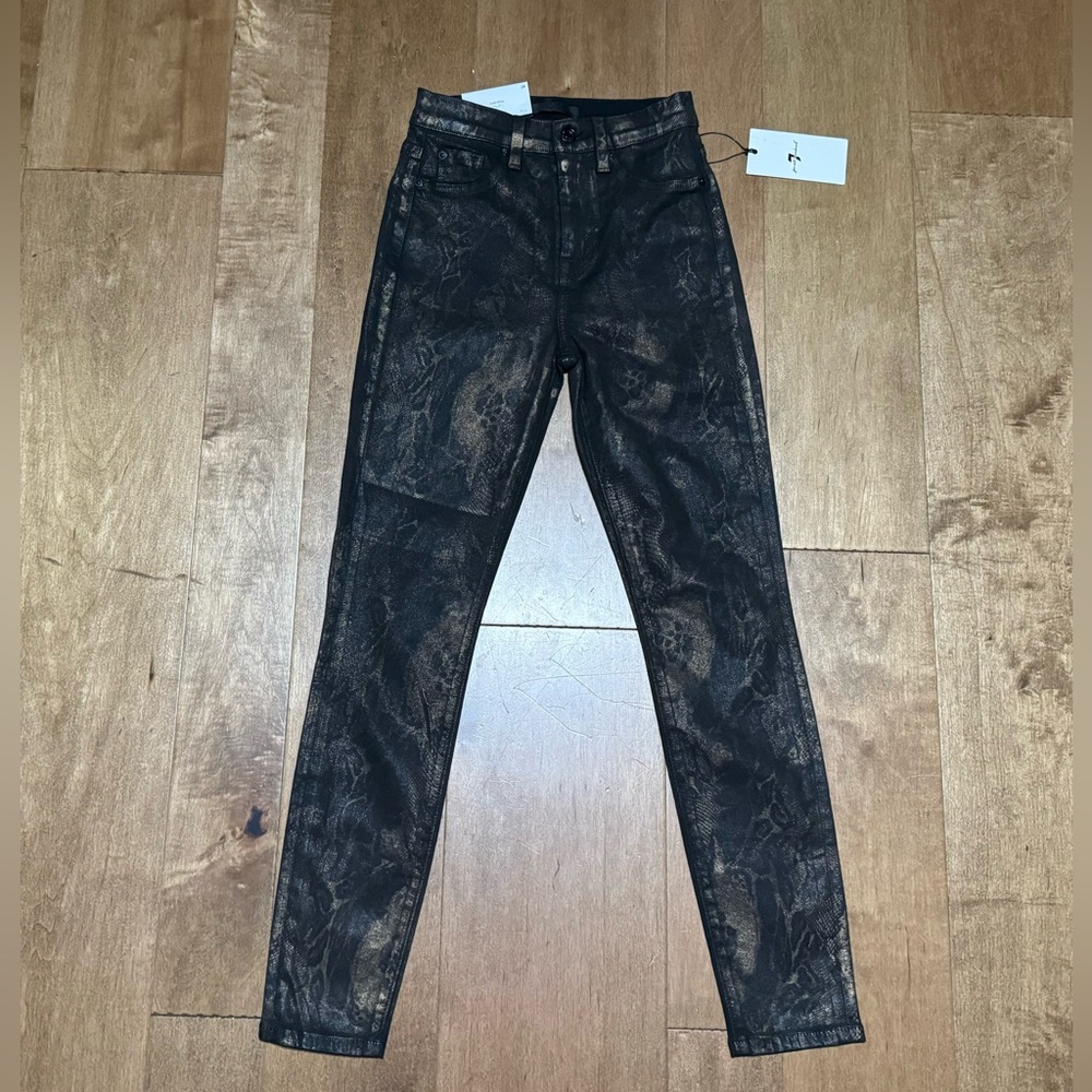 (NWT)‎ Women’s Seven 7 for All Mankind Black/Copper Skinny Jeans Size 24